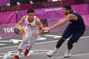 北京时间12月11日凌晨，皇马在欧冠联赛阶段第6轮主场1-2遭曼城逆转。（欧冠第6轮：曼城客场2-1逆转皇马（北京时间12月11日凌晨））