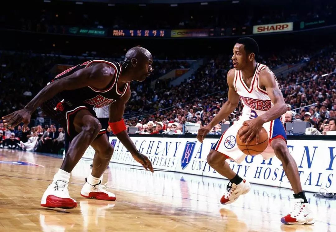 埃斯特旺：有些队友不相信我才18岁，我有时也觉得不可思议（埃斯特旺直言：队友不信我仅18岁，我自己有时也难以置信）